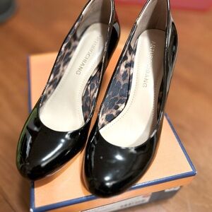 BNWT Arturo Chiang Black Women's heel Shoes